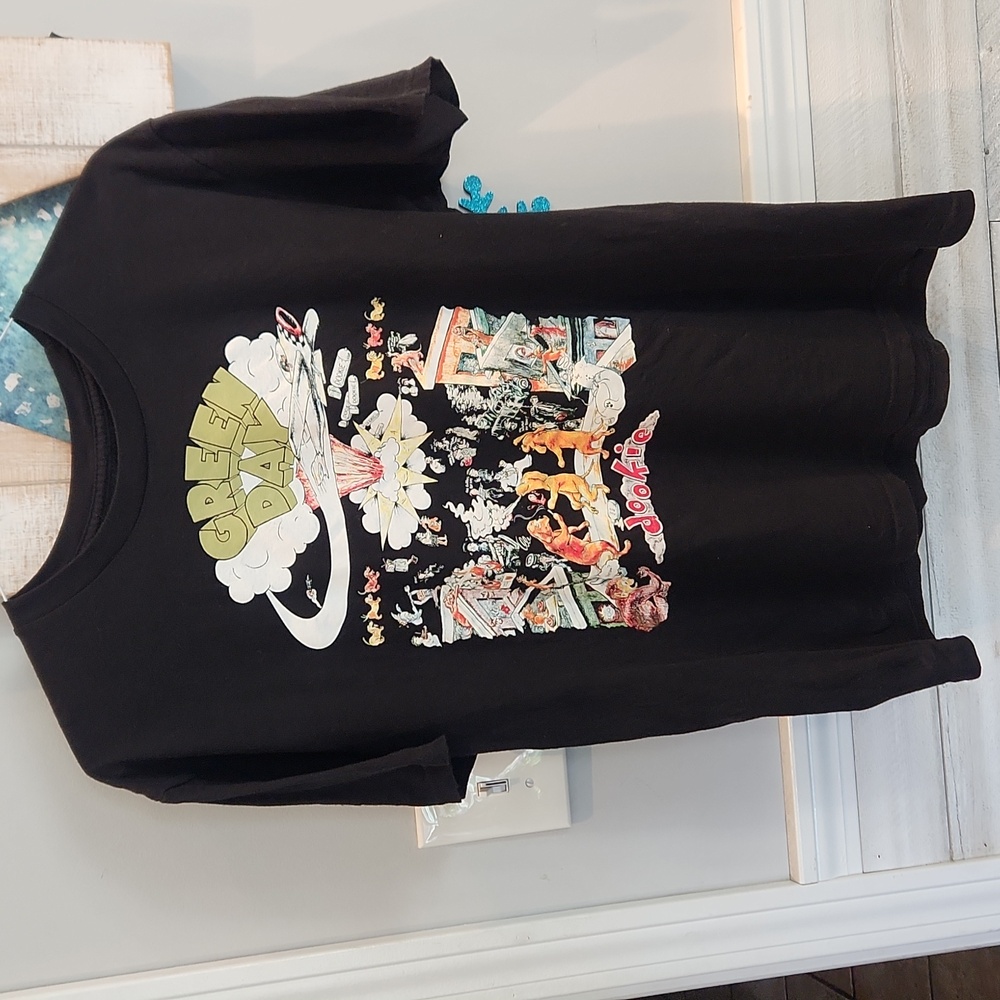 EUC Green Day Dookie Men's sz L tshirt 100% cotton
